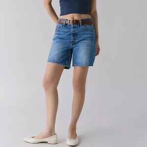 NWT Women's Levi's® 501 Mid-Thigh Cutoff Denim Short- Blue Beauty Size 27